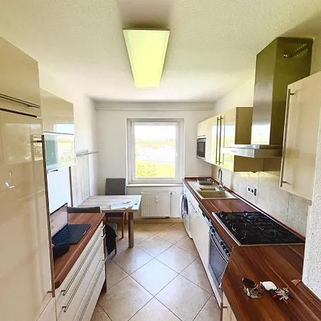 Διαμέρισμα Mzl-direkt Mit Balkon Schkeuditz